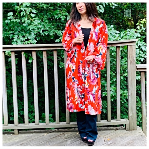 ✨LAST ONE✨Boho red floral side slits kimono jacket - Picture 4 of 8